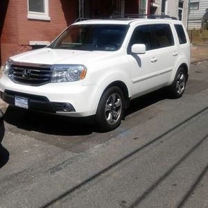 Meet your Posher, Ava